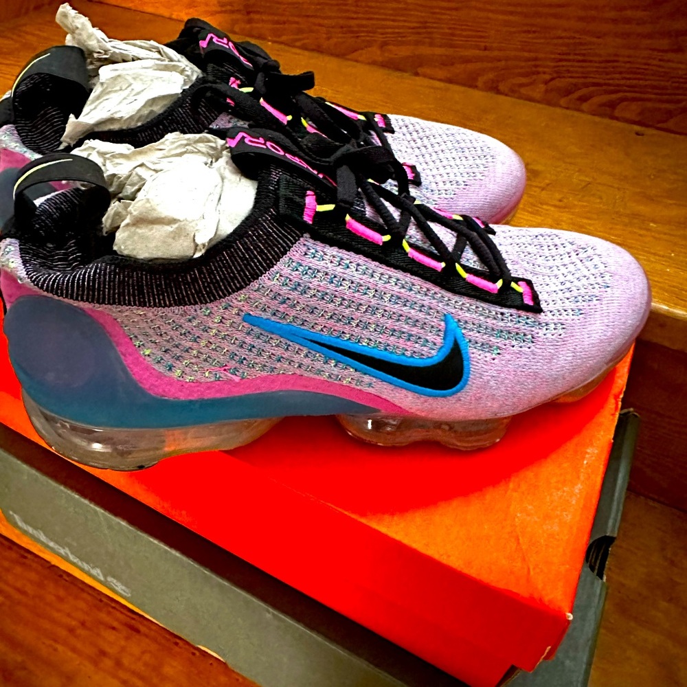 Vapor max Nike women’s shoes